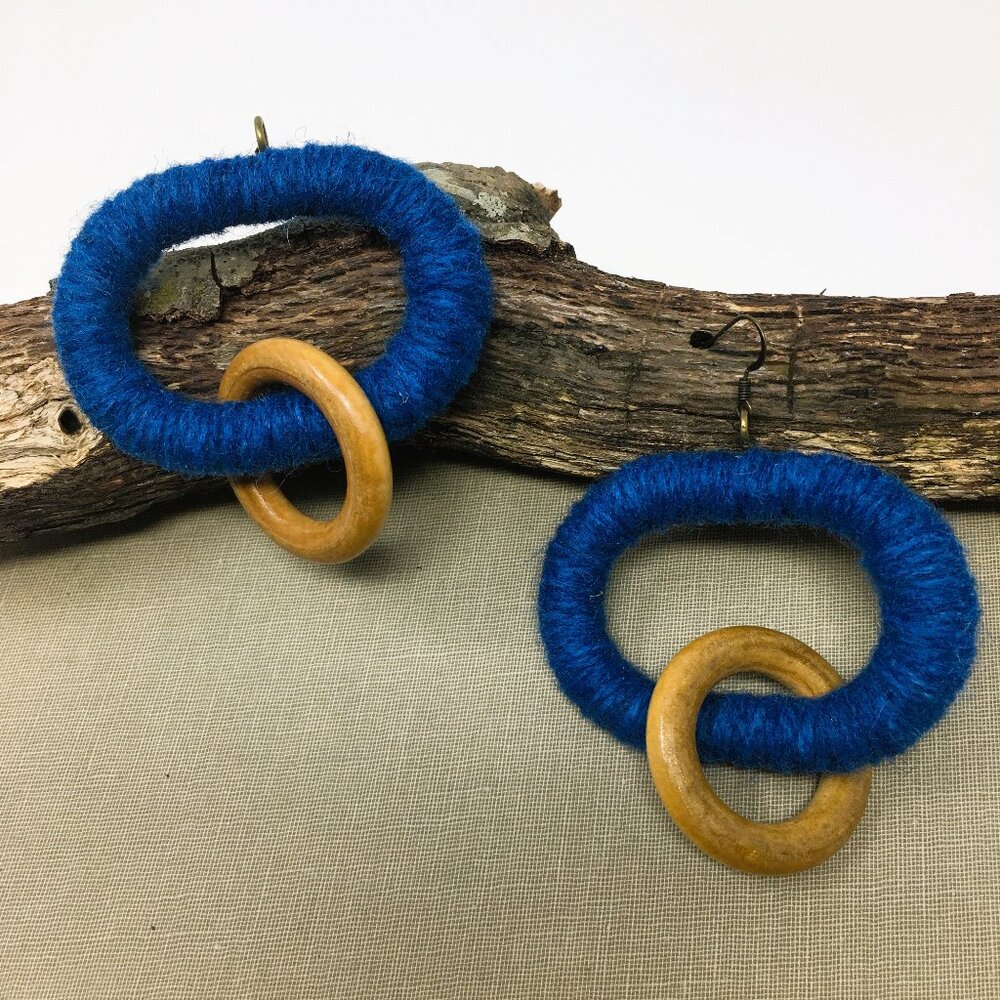 Handmade Oval Ocean Blue Wool Wrapped Chunky Wood Dangle Chain Earrings
